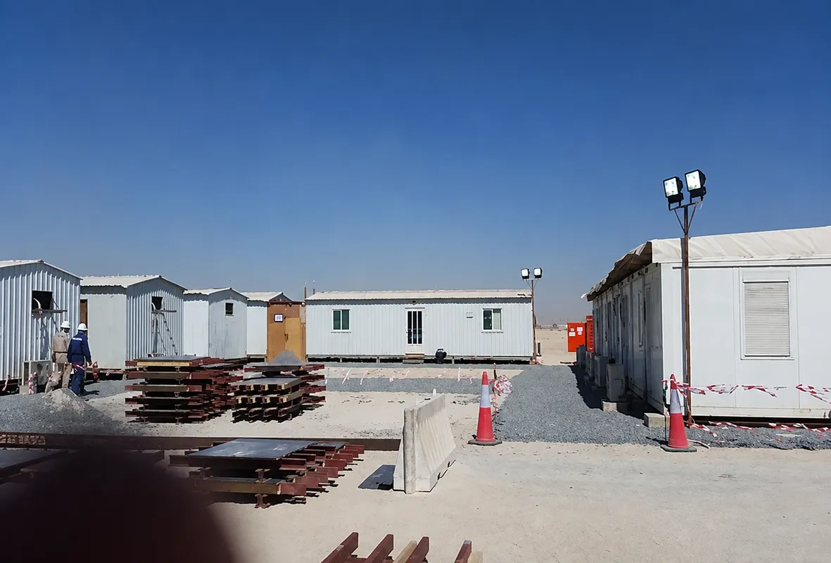 Temporary site facilities construction